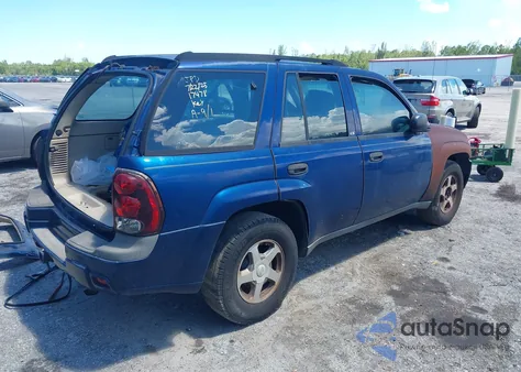 2004 Chevrolet Trailblazer Ls from USA, damaged, VIN 1GNDS13S442319448